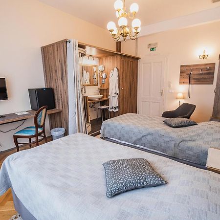 Guest House Veronika Kocevje Eksteriør bilde