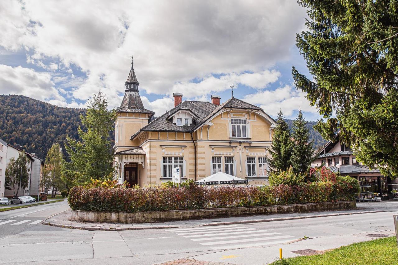 Guest House Veronika Kocevje Eksteriør bilde