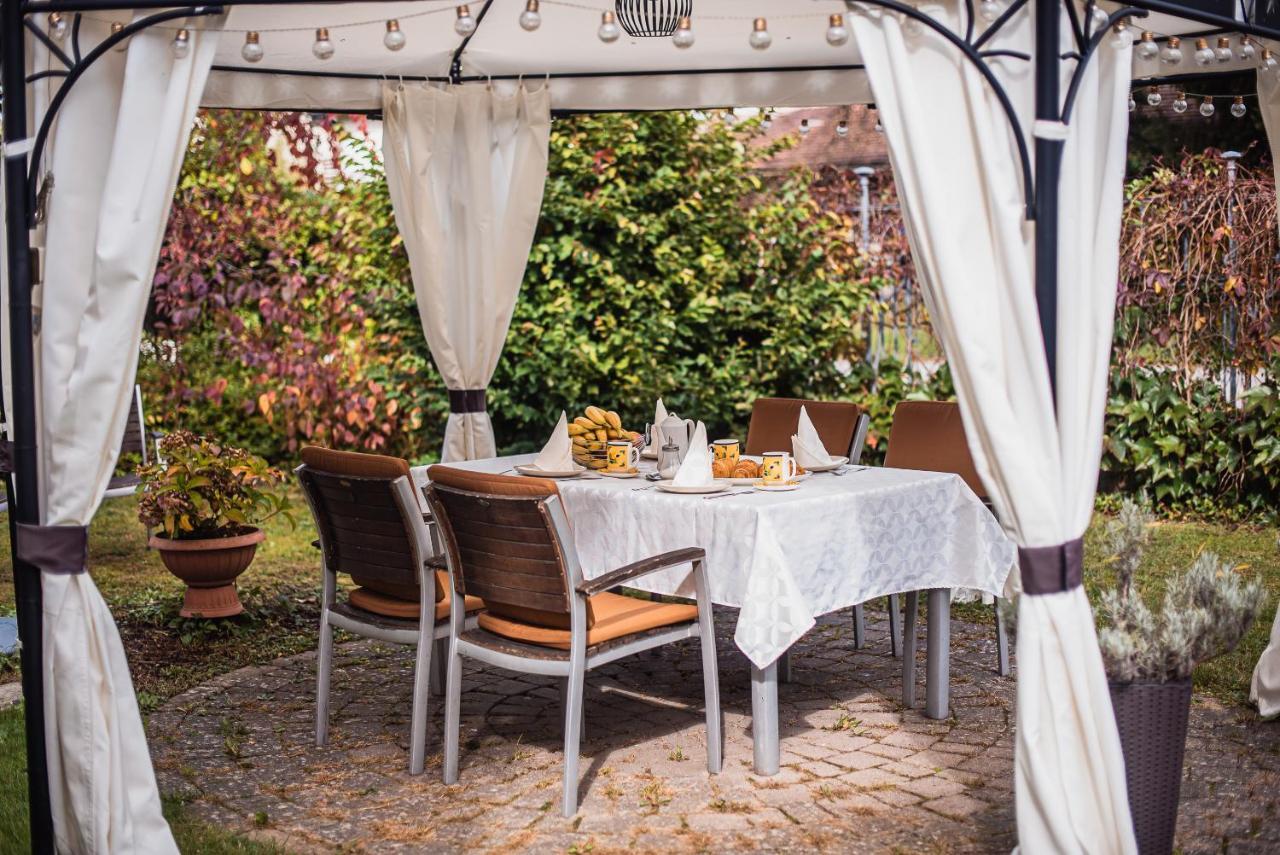 Guest House Veronika Kocevje Eksteriør bilde