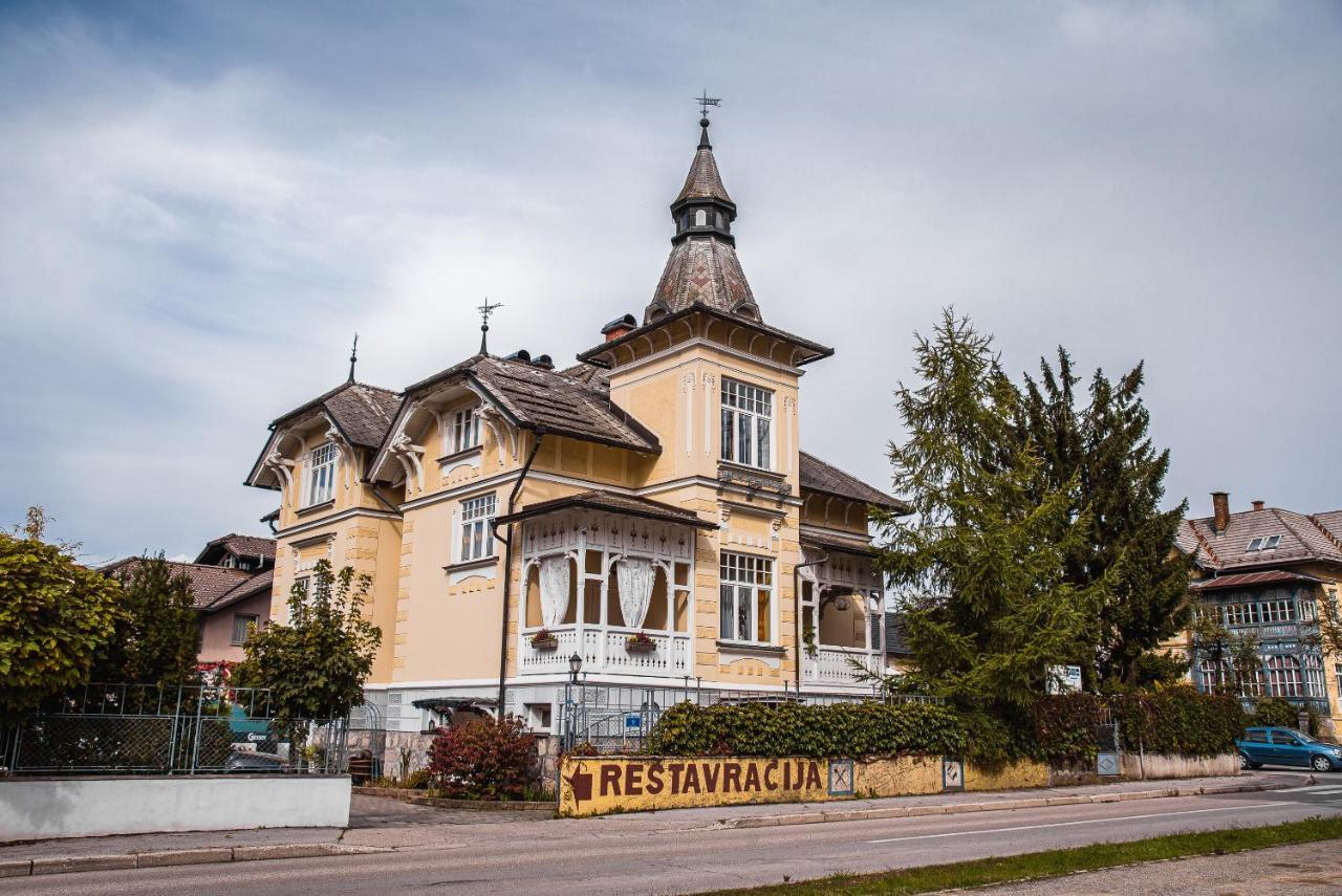 Guest House Veronika Kocevje Eksteriør bilde