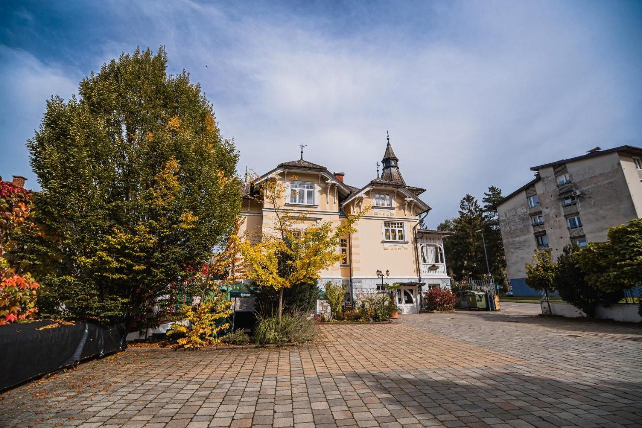 Guest House Veronika Kocevje Eksteriør bilde