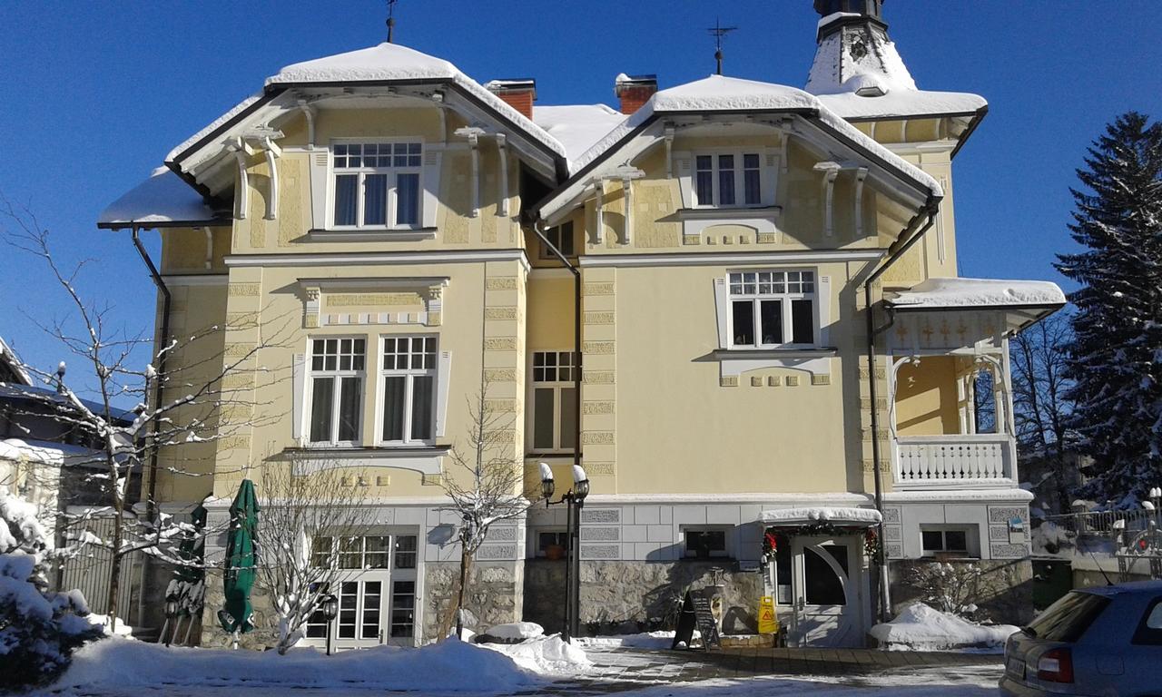 Guest House Veronika Kocevje Eksteriør bilde