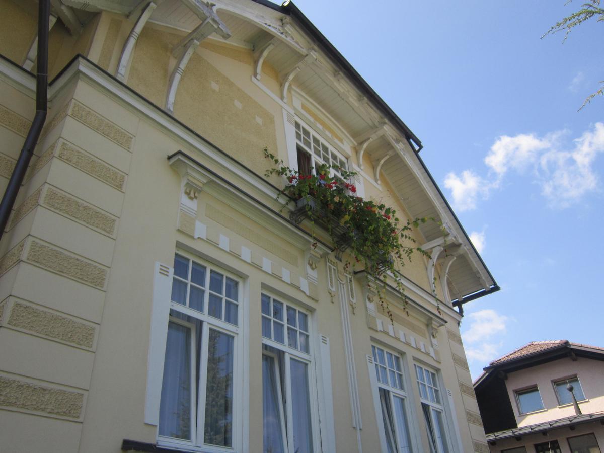 Guest House Veronika Kocevje Eksteriør bilde